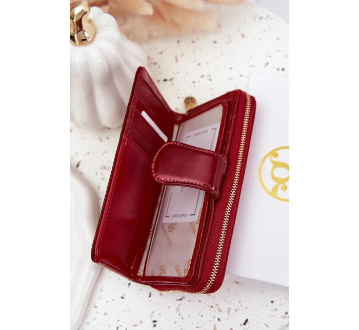 Lakovaná dámská peněženka se zlatým detailem Evlinne – červená