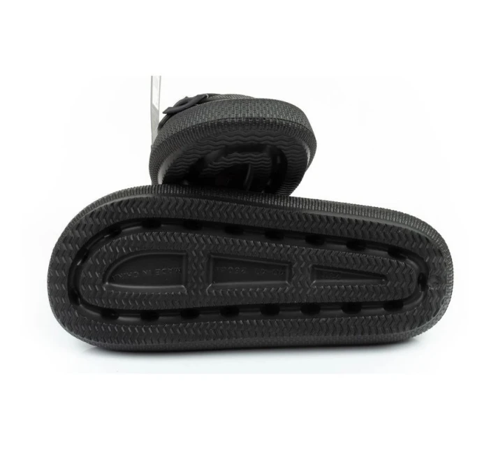 CMP M 3Q90647 U901 flip-flops