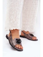 Lesklé Dámské Sandály S Ozdobou model 21691560 Šedé - S.Barski Lesklé Dámské Sandály S Ozdobou model 21691560 Šedé - S.Barski