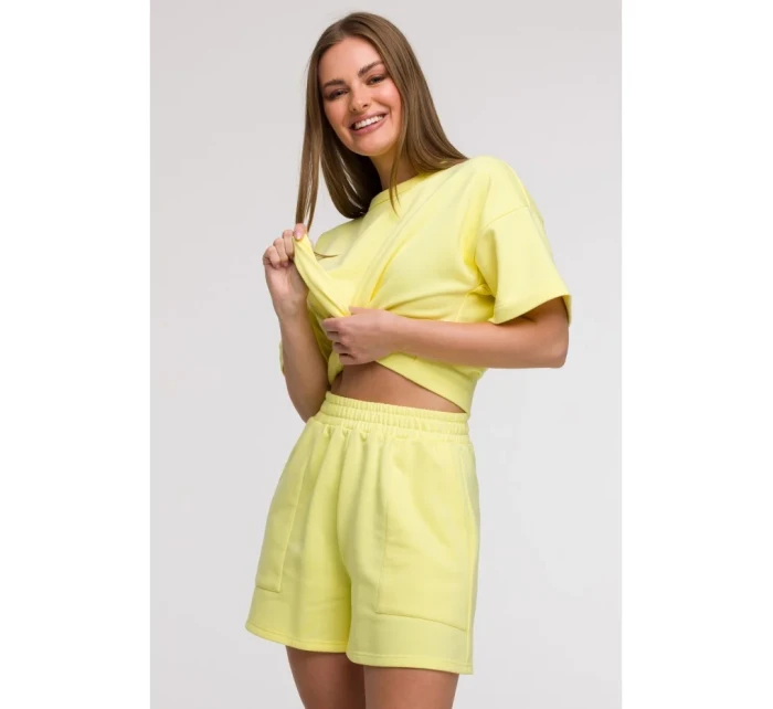 B295 Šortky s kapsami s nášivkami - citronové