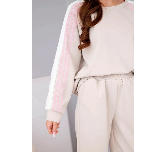 Dámský máslový komplet s lampasem a model 22015452 lemem béžový - K-Fashion