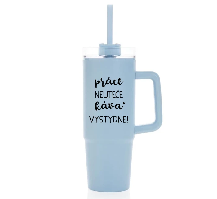 PRÁCE NEUTEČE, KÁVA VYSTYDNE! - světle modrý cestovní termohrnek s průhledným víčkem 900 ml PRÁCE NEUTEČE, KÁVA VYSTYDNE! - světle modrý cestovní termohrnek s průhledným víčkem 900 ml