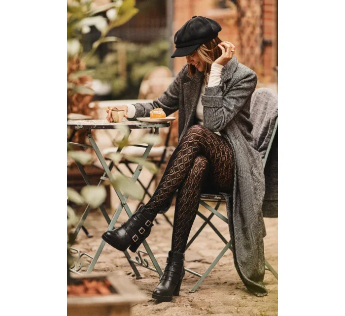 PUNČOCHÁČE Z PŘÍRODNÍHO KAŠMÍRU 103