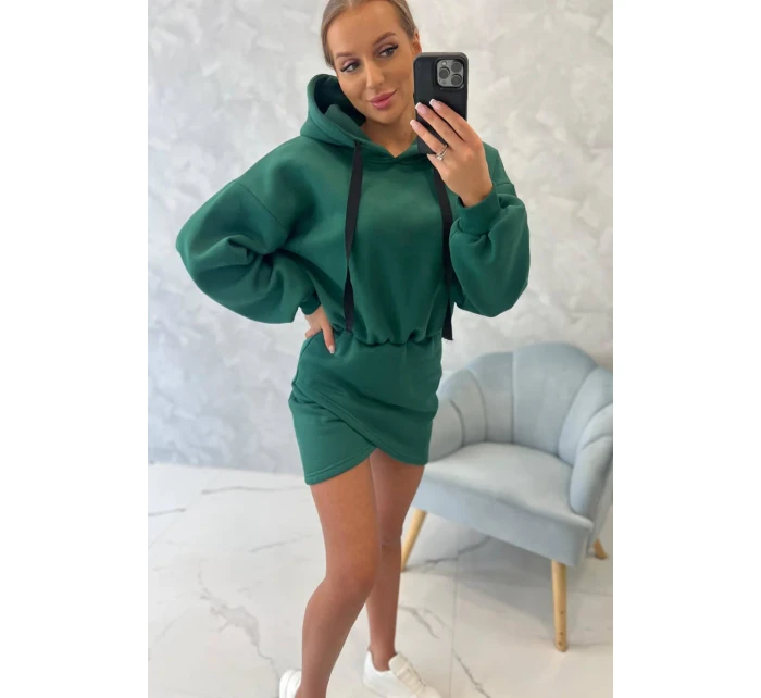 Zateplené šaty s obálkovým spodním dílem tmavě zelené Zateplené šaty s obálkovým spodním dílem tmavě zelené