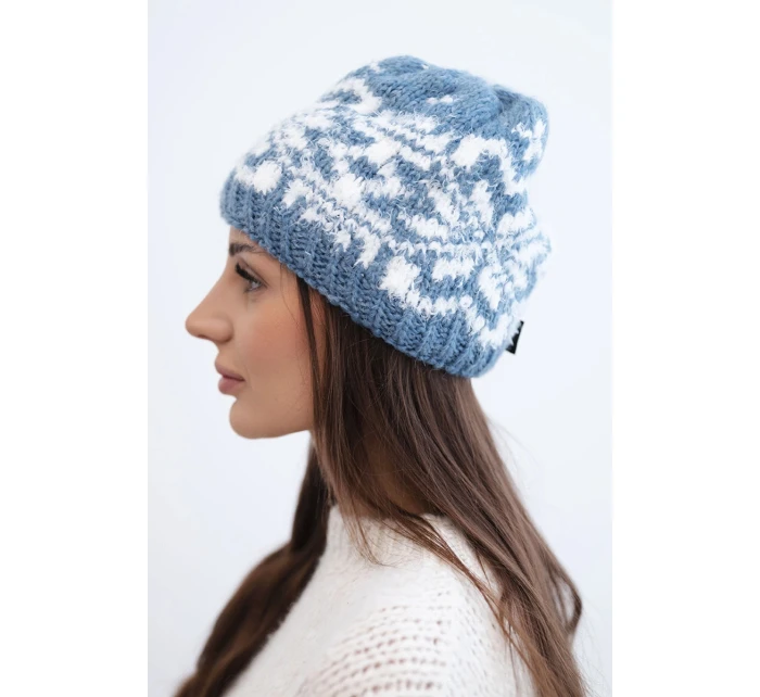 Dámská zimní vlněná čepice s ozdobnými krystalky K399 černá