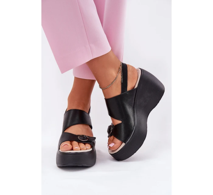 Kožené dámské sandály na platformě a podpatku model 21695743 černé - S.Barski