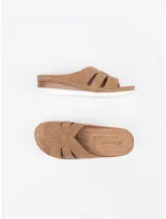 Pěkné dámské nazouváky hnědé na klínku Pěkné dámské nazouváky hnědé na klínku