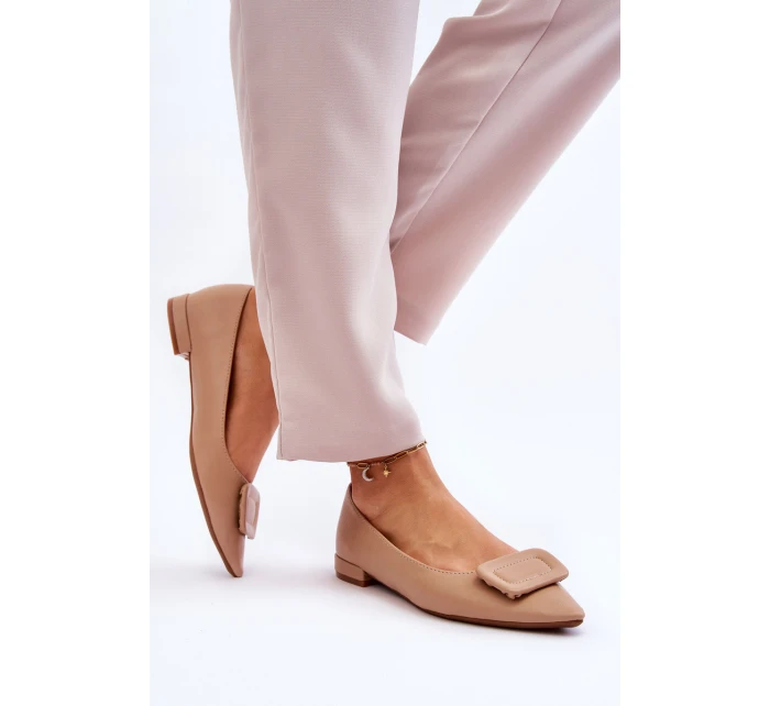 Klasické baleríny s zdobením Béžove model 21622390 - Boto