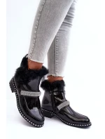 Nízké lakované kotníkové boty s kožíškem a S zdobením.Barski černá Nízké lakované kotníkové boty s kožíškem a S zdobením.Barski černá