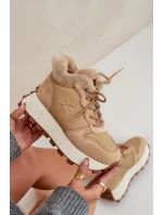 Kožené dámské tenisky trapery s kožíškem na platformě Big Star OO274A330 béžové Kožené dámské tenisky trapery s kožíškem na platformě Big Star OO274A330 béžové