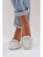 Plné Kožené Mokasíny S Dekorací model 21686028 Bílé - S.Barski Plné Kožené Mokasíny S Dekorací model 21686028 Bílé - S.Barski