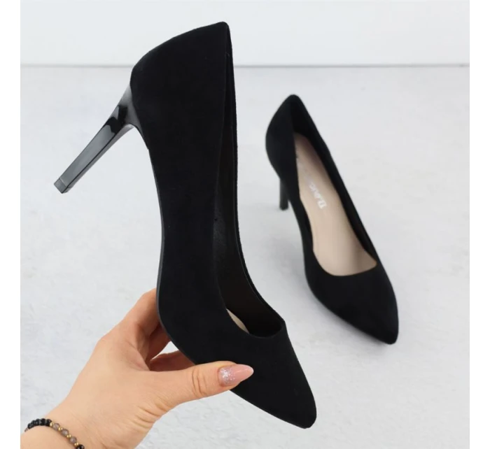 Černé semišové lodičky na jehlovém podpatku Sergio model 22013071 - LEONE