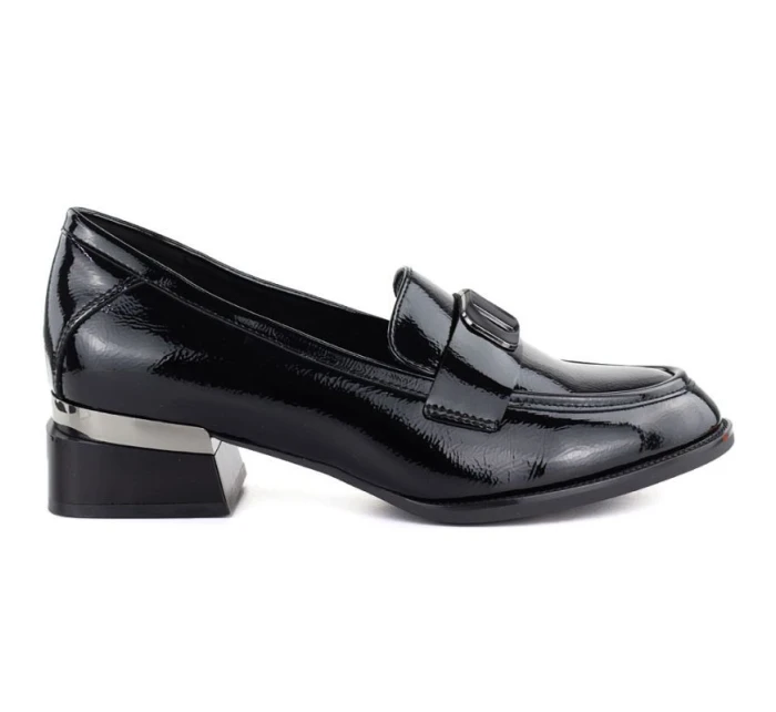 Dámské lakované polobotky s ozdobným podpatkem černé model 22015127 - VINCEZA