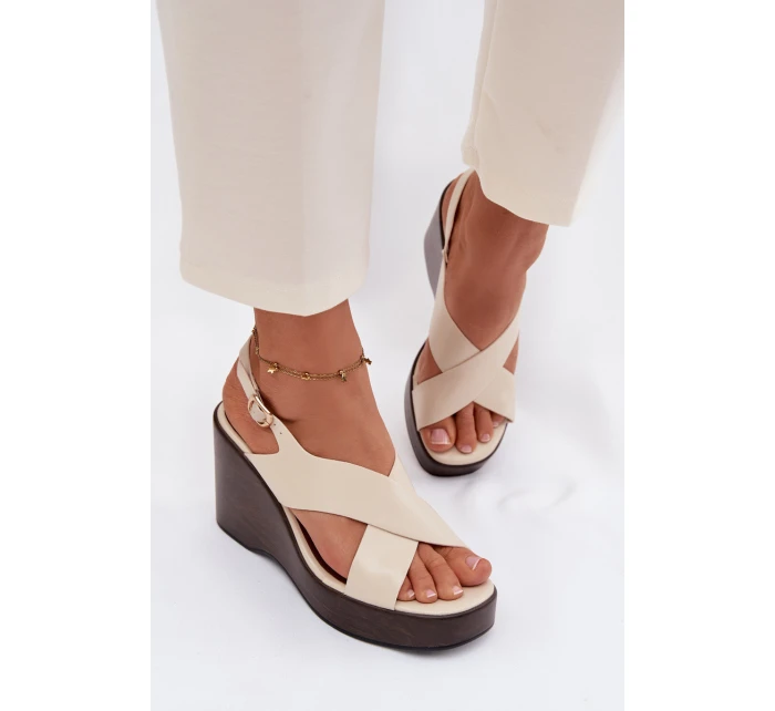 Dámské sandály z eko kůže na platformě Béžové model 21937453 - Boto