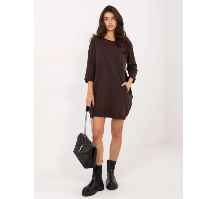 Sukienka RV SK model 21793767 ciemny brązowy - FPrice Sukienka RV SK model 21793767 ciemny brązowy - FPrice