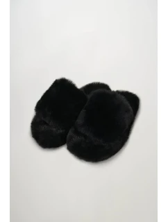 Obyčejné měkké pantofle model 18936123 - Vamp