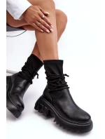 Kozačky na masivní platformě se zavazováním, Black Big Star