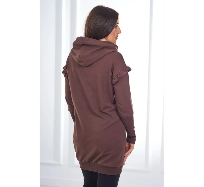 Šaty s ozdobnými volánky a kapucí v hnědé barvě Šaty s ozdobnými volánky a kapucí v hnědé barvě