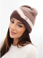 Dámská čepice beanie žebrovaná s ozdobou model 22555049 - K-Fashion Dámská čepice beanie žebrovaná s ozdobou model 22555049 - K-Fashion