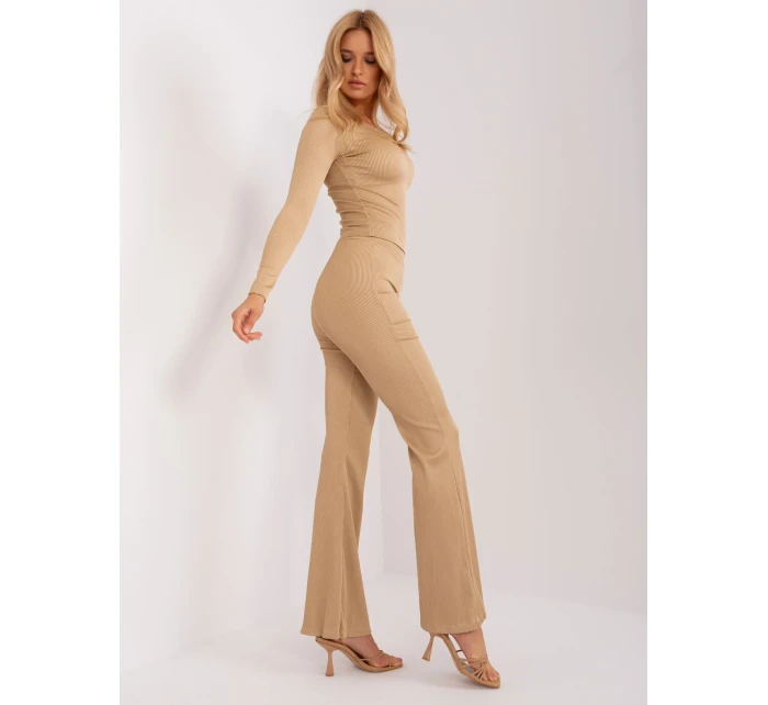 Sada EM KMPL 779.03 velbloud Sada EM KMPL 779.03 velbloud