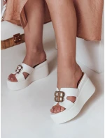 Dámské žabky na platformě white Dstreet model 21984641 - FashionStreet
