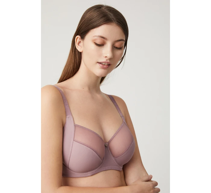 model 21734497 - Ysabel Mora