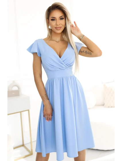 Šaty s výstřihem a krátkými rukávy model 21056000 - numoco Šaty s výstřihem a krátkými rukávy model 21056000 - numoco