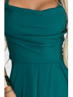 Maxi šaty bez ramínek s zavazováním na zádech a rozparkem lahvově zelené model 21956242 - numoco