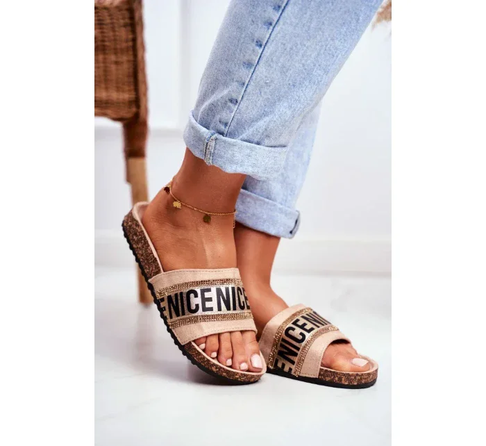 Nazouváky Na Korkové Podrážce Se Zirkony Béžové Be Nice Nazouváky Na Korkové Podrážce Se Zirkony Béžové Be Nice