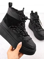 Dámské sněhové boty na pltform 24-72302BK / WOL280A Černá - Potocki