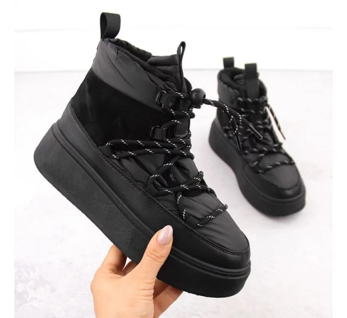 Dámské sněhové boty na pltform 24-72302BK / WOL280A Černá - Potocki