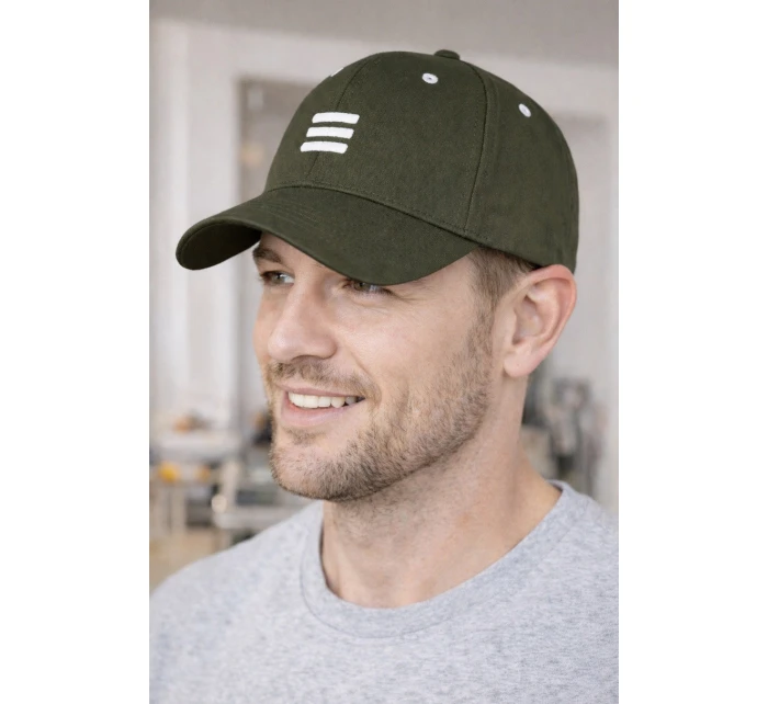 CZAPKA Z DASZKIEM CD056