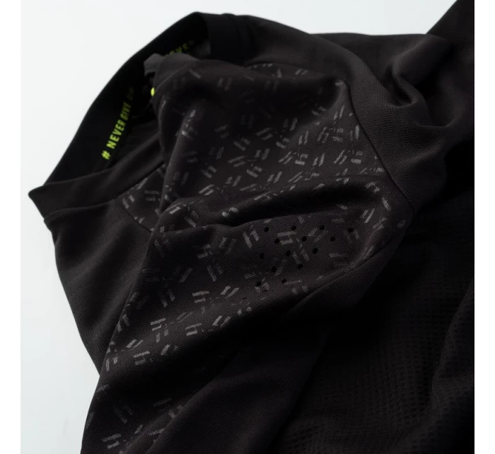 M Tričko model 21034454 - Huari