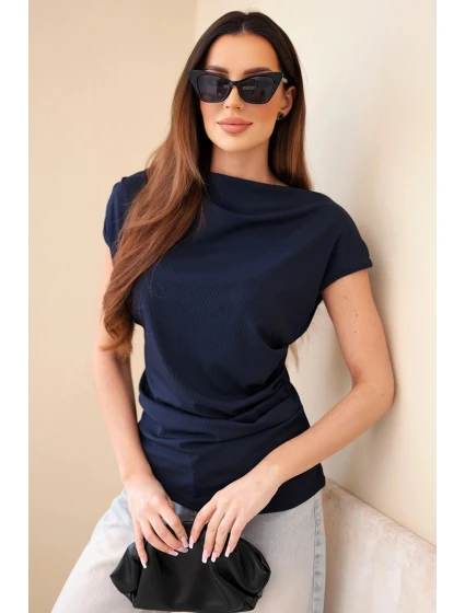 Dámská žebrovaná halenka z viskózy s model 22030154 výstřihem a nařasením tmavě modrá - K-Fashion