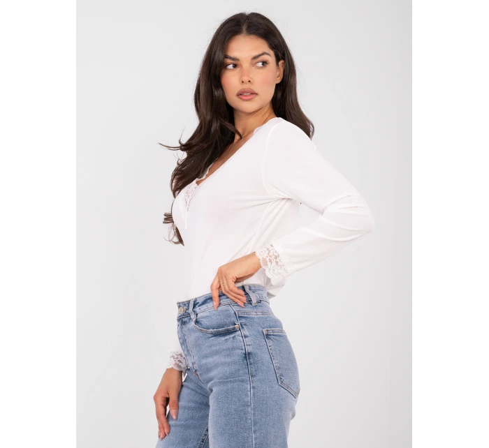 Halenka IT BZ 22081.28 ecru