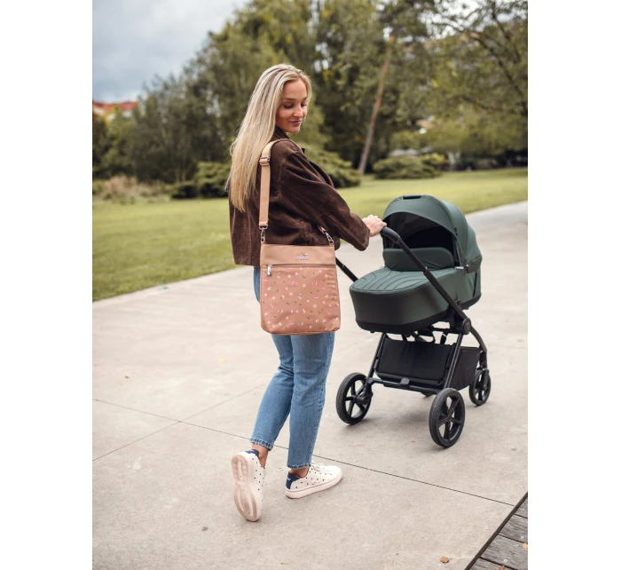 Dámská crossbody kabelka na kočárek Vuch Amma Flowers Beige Dámská crossbody kabelka na kočárek Vuch Amma Flowers Beige