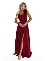model 22311288 Elegantní večerní maxi šaty s rozparkem a růžemi – vínové - numoco model 22311288 Elegantní večerní maxi šaty s rozparkem a růžemi – vínové - numoco