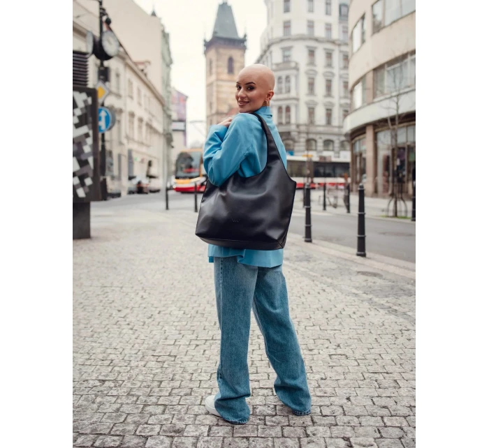 Velká kabelka VUCH Eileen Black Velká kabelka VUCH Eileen Black