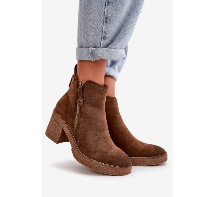 Zateplené Dámské Boty Na Podpatku Z Tmavě Hnědé model 21667446 - Boto Zateplené Dámské Boty Na Podpatku Z Tmavě Hnědé model 21667446 - Boto