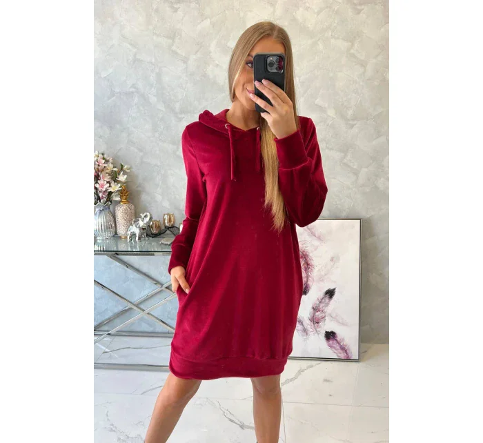 Velurové šaty s kapucí bordó Velurové šaty s kapucí bordó