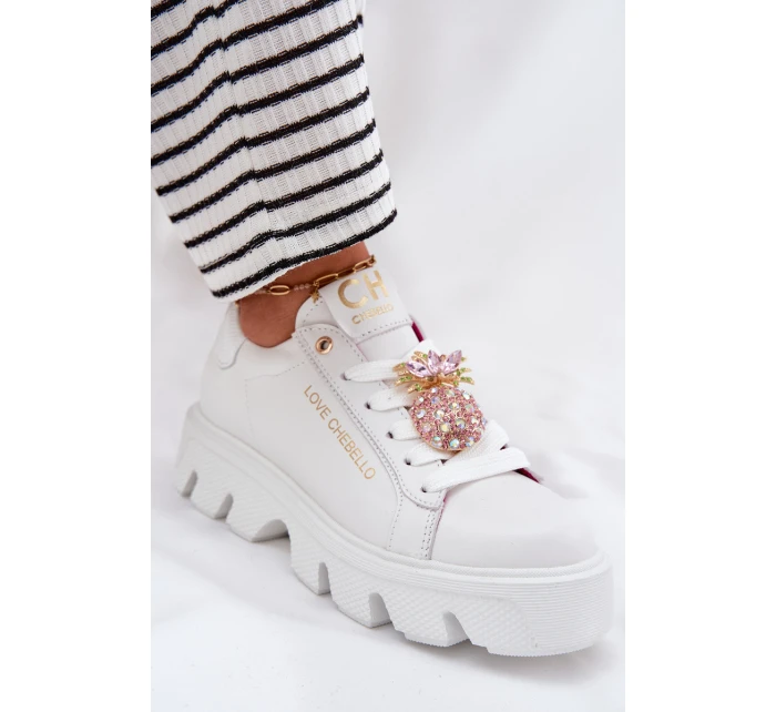 Kožené tenisky s ozdobnou broží ananas CheBello 4651 bílé