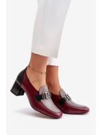 Kožené lodičky na podpatku se zlatou ozdobou Laura Messi 2861 bordové