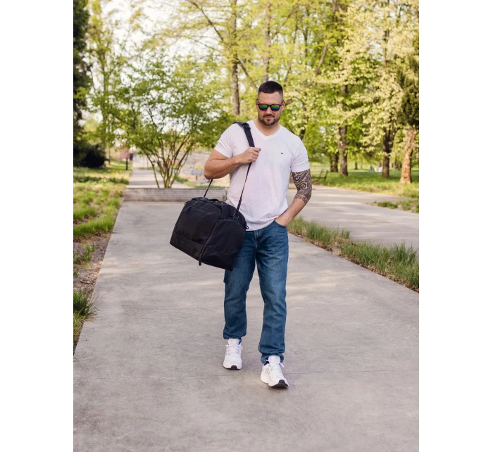 Cestovní taška VUCH Zyro Black