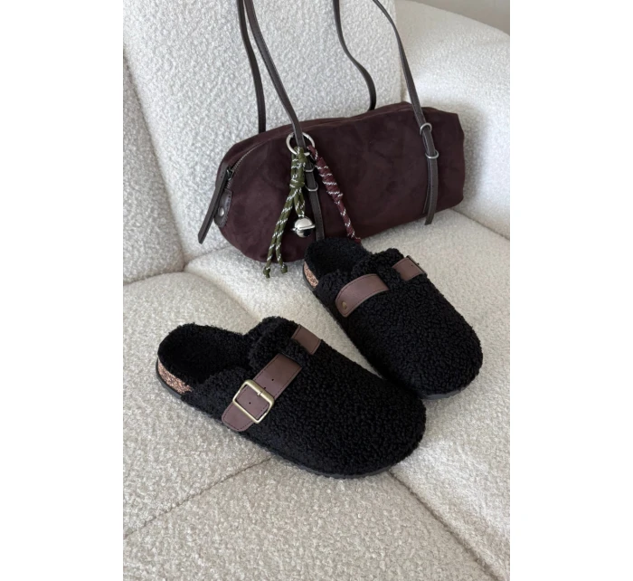 Dámské pantofle s beránčím kožíškem Černé Lorivine Dámské pantofle s beránčím kožíškem Černé Lorivine
