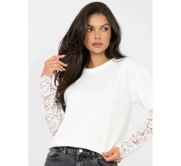 Halenka IT BZ 22128.27 ecru