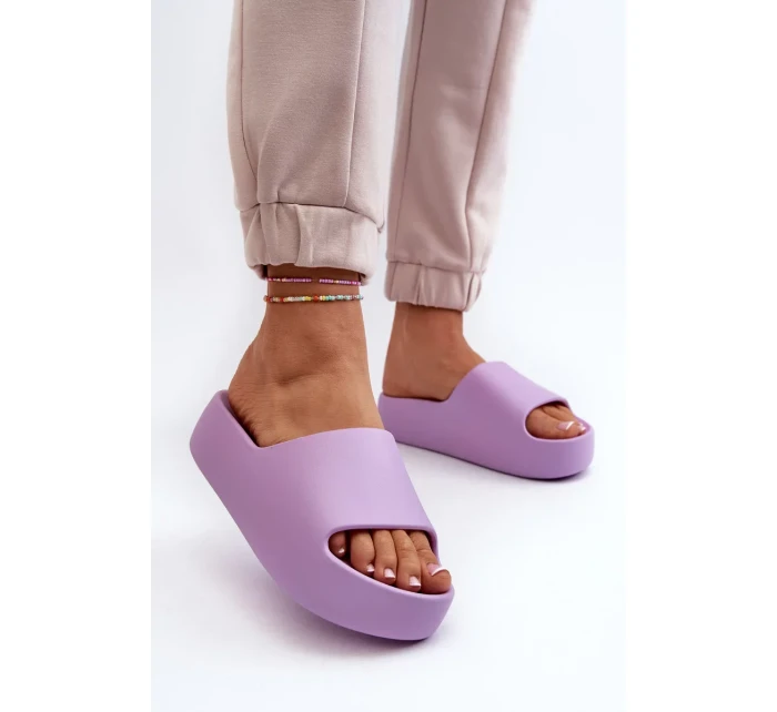 Dámské pantofle Oreithano se silnou podrážkou Dámské pantofle Oreithano se silnou podrážkou