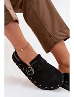 Zamsové pantofle na platformě s cvoky a sponou Big Star TT274951 Černé