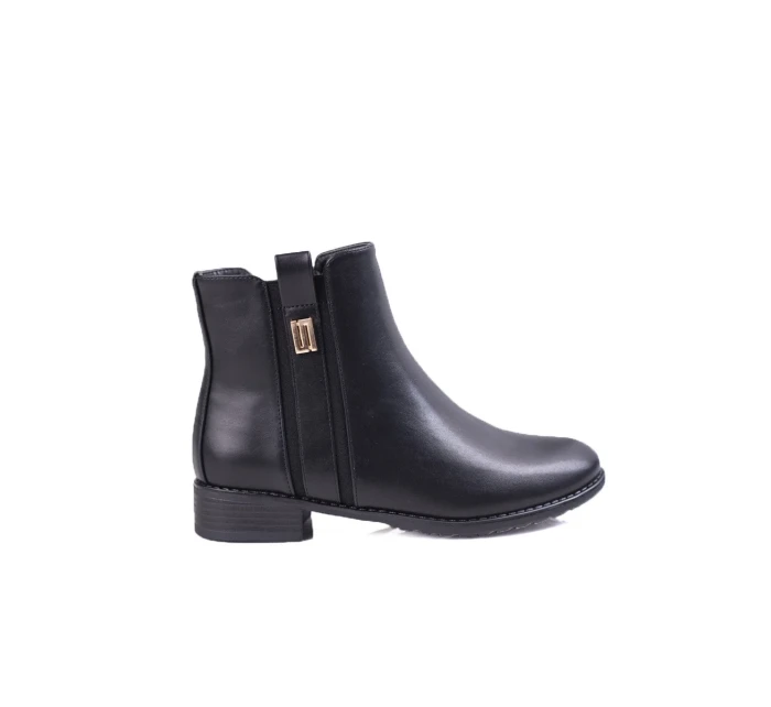 Pohodlné dámské  kotníčkové boty černé na plochém podpatku