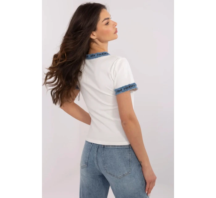 Halenka  model 210126 NM