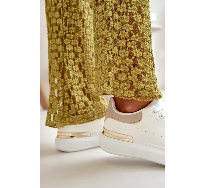 Nízké Dámské Tenisky Na Platformě Z Eko Kůže Bílo-Béžové Nevelena Nízké Dámské Tenisky Na Platformě Z Eko Kůže Bílo-Béžové Nevelena